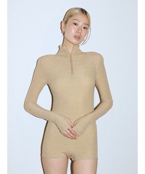 DLESS(ドレス)の「Half zipup bodysuits/ハーフジップロングスリーブボディスーツ(Tシャツ/カットソー・レディース・ブラック/ゴールド/ネイビー・X-SMALL/SMALL)」の1枚目の写真