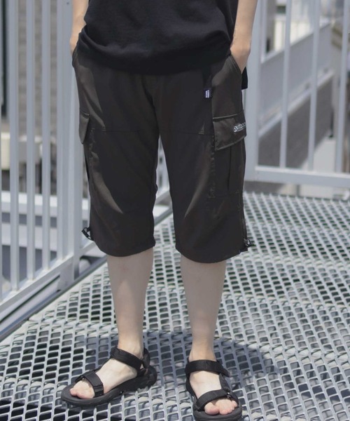 OUTDOOR PRODUCTS(アウトドアプロダクツ)の「OUTDOOR PRODUCTS ポリリップストレッチカーゴクロップドパンツ【UVカット ドライ】(カーゴパンツ・メンズ・ブラック/カーキ/グレイッシュベージュ・M/L/XL)」の3枚目の写真