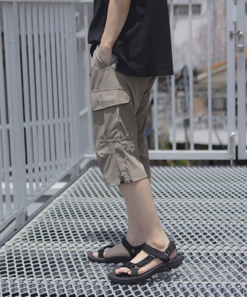 OUTDOOR PRODUCTS(アウトドアプロダクツ)の「OUTDOOR PRODUCTS ポリリップストレッチカーゴクロップドパンツ【UVカット ドライ】(カーゴパンツ・メンズ・ブラック/カーキ/グレイッシュベージュ・M/L/XL)」の13枚目の写真