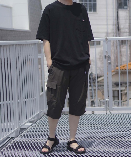 OUTDOOR PRODUCTS(アウトドアプロダクツ)の「OUTDOOR PRODUCTS ポリリップストレッチカーゴクロップドパンツ【UVカット ドライ】(カーゴパンツ・メンズ・ブラック/カーキ/グレイッシュベージュ・M/L/XL)」の14枚目の写真