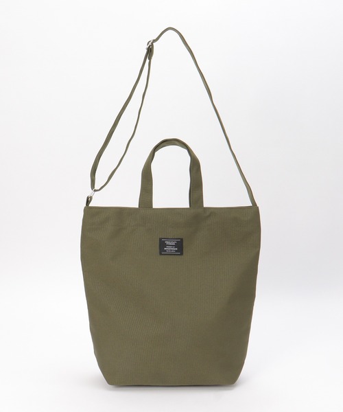 ikka（イッカ）の「ポリキャン2WAYショルダートートバッグ（ショルダーバッグ・メンズ・ブラウン/オリーブ/ブラック/グレー・FREE）」の4枚目の写真