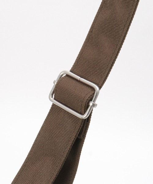 ikka（イッカ）の「ポリキャン2WAYショルダートートバッグ（ショルダーバッグ・メンズ・ブラウン/オリーブ/ブラック/グレー・FREE）」の10枚目の写真