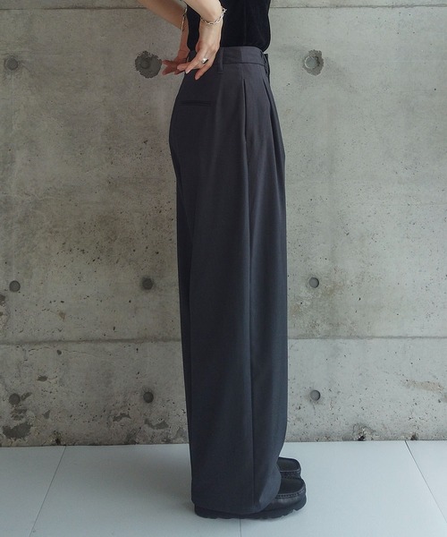 ZOZOMARKET(ゾゾマーケット)の「ZOZOMARKET by RIKA-ファインツイルワイドスラックス(スラックス・レディース・チャコールグレー/ブラック/ネイビー・マルチサイズ)」の5枚目の写真