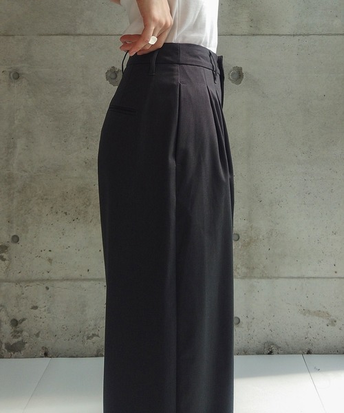 ZOZOMARKET(ゾゾマーケット)の「ZOZOMARKET by RIKA-ファインツイルワイドスラックス(スラックス・レディース・チャコールグレー/ブラック/ネイビー・マルチサイズ)」の13枚目の写真
