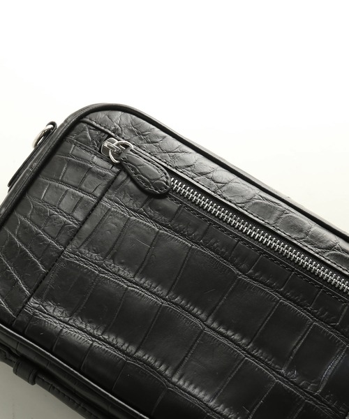 sankyo shokai(サンキョウショウカイ)の「クロコダイルレザー2way クラッチバッグ ボディバッグ メンズ(ボディバッグ/ウエストポーチ・メンズ・ブラック/グレー・FREE)」の11枚目の写真