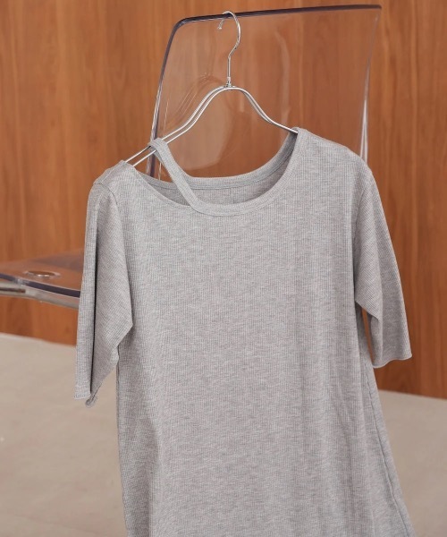 Bab(バブ)の「【S・Mサイズ展開】ラメカットソーハーフスリーブスリットワンピース(ワンピース・レディース・杢グレー/ブラック/パープル・MEDIUM/SMALL)」の12枚目の写真