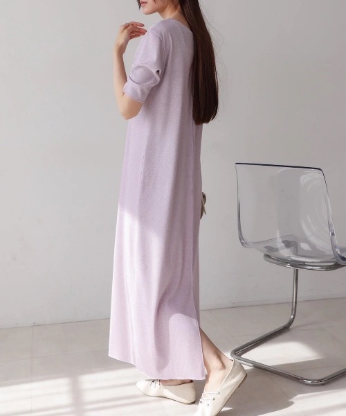 Bab(バブ)の「【S・Mサイズ展開】ラメカットソーハーフスリーブスリットワンピース(ワンピース・レディース・杢グレー/ブラック/パープル・MEDIUM/SMALL)」の19枚目の写真