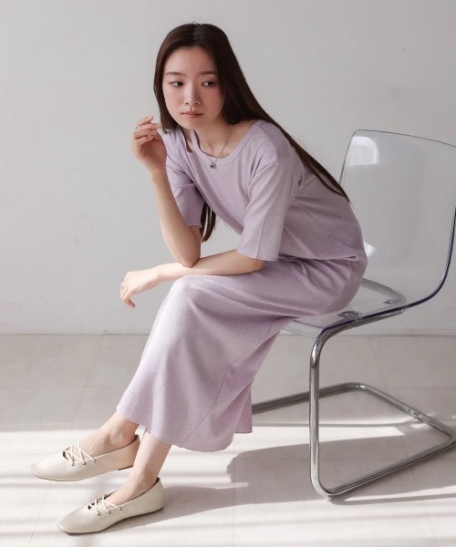 Bab(バブ)の「【S・Mサイズ展開】ラメカットソーハーフスリーブスリットワンピース(ワンピース・レディース・杢グレー/ブラック/パープル・MEDIUM/SMALL)」の22枚目の写真