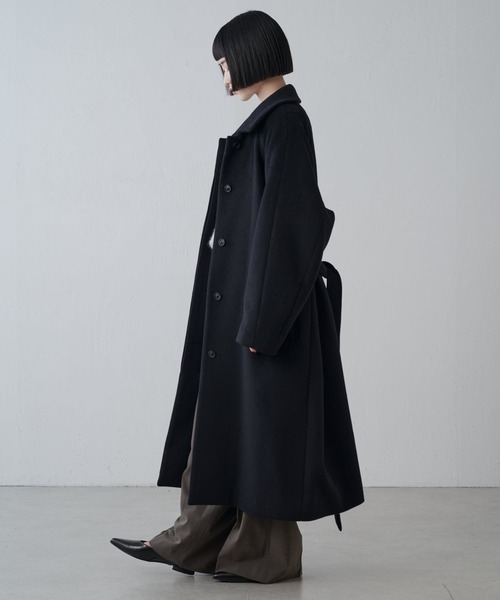 Lui's（ルイス）の「ビーバーメルトンボリュームコート（ステンカラーコート・レディース・ブラック/チャコールグレー・FREE）」の4枚目の写真