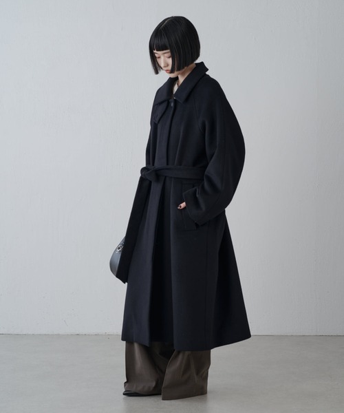 Lui's（ルイス）の「ビーバーメルトンボリュームコート（ステンカラーコート・レディース・ブラック/チャコールグレー・FREE）」の7枚目の写真