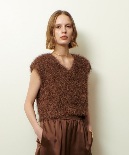 ゴルギーオージャー　フルレア HKフラワーロゴジャカードニットプルオーバー/日本製(ニット