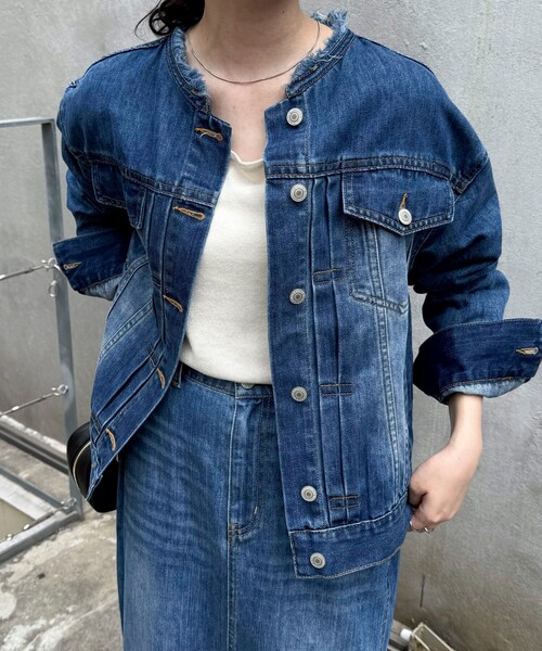 fredy emue（フレディエミュ）の「ノーカラーコンパクトデニムジャケット（デニムジャケット・レディース・ピンク/ブラウン/ブルー・38）」の2枚目の写真