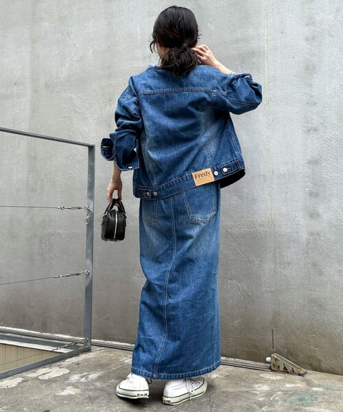 fredy emue（フレディエミュ）の「ノーカラーコンパクトデニムジャケット（デニムジャケット・レディース・ピンク/ブラウン/ブルー・38）」の18枚目の写真