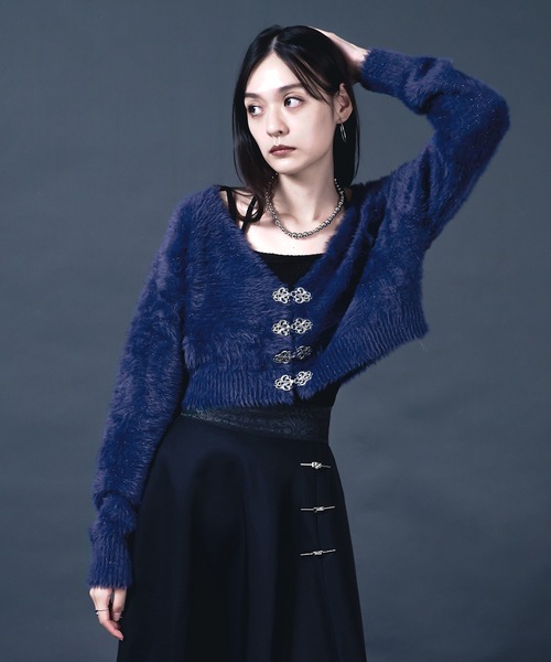 Ellno de Mavie（エルノデメヴィ）の「チャイナメタルボタンシャギーカーディガン（カーディガン/ボレロ・レディース・ブルー/ブラック/パープル・FREE）」の6枚目の写真