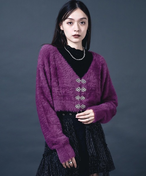 Ellno de Mavie（エルノデメヴィ）の「チャイナメタルボタンシャギーカーディガン（カーディガン/ボレロ・レディース・ブルー/ブラック/パープル・FREE）」の13枚目の写真