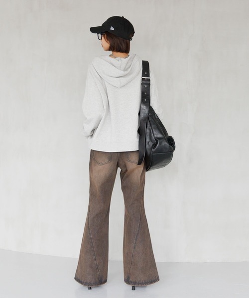 PAGEBOY（ページボーイ）の「クラフトスウェットWZIPパーカー/フーディ　【ミドル・ロング丈の選べる2サイズ展開】（パーカー・レディース・杢グレー/ダークネイビー/レッド系その他/ブラック系/ブラウン/モスグリーン・MEDIUM/LARGE）」の18枚目の写真