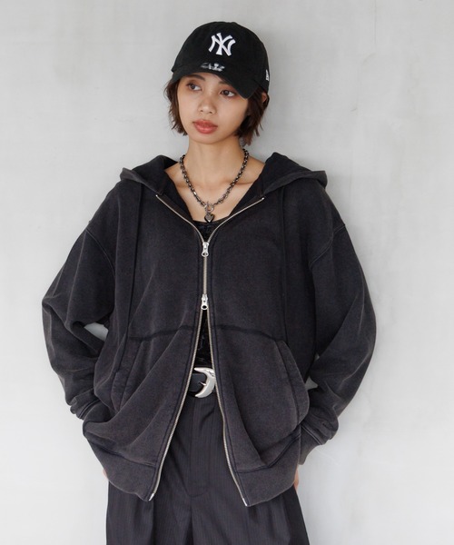 PAGEBOY（ページボーイ）の「クラフトスウェットWZIPパーカー/フーディ　【ミドル・ロング丈の選べる2サイズ展開】（パーカー・レディース・杢グレー/ダークネイビー/レッド系その他/ブラック系/ブラウン/モスグリーン・MEDIUM/LARGE）」の13枚目の写真