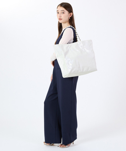 LeSportsac(レスポートサック)の「LARGE 2 WAY TOTE 2ウェイスレートブルー/パールシャイン(トートバッグ・レディース・ブルー・FREE)」の15枚目の写真