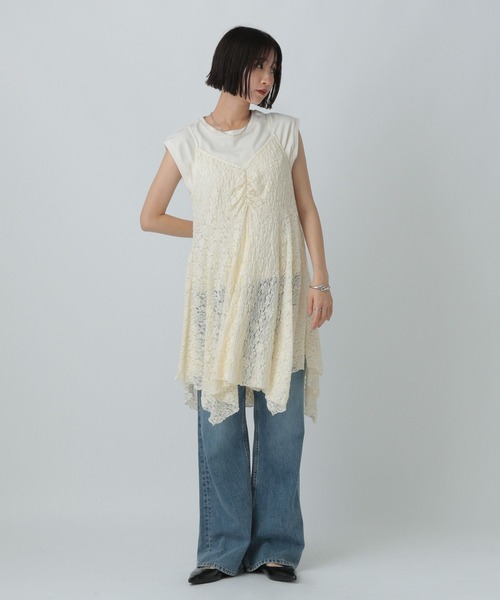 LOWRYS FARM(ローリーズファーム)の「カットレースキャミチュニック 583881(キャミソール・レディース・ブラック/アイボリー・FREE)」の11枚目の写真