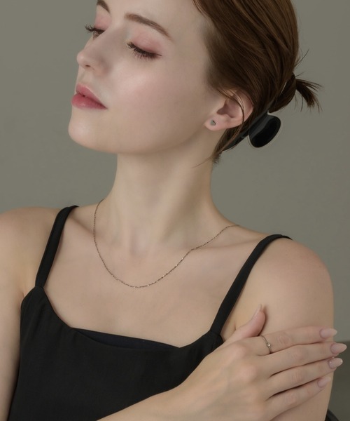 muku(ムク)の「PIERCE/MAT MINI HEART(ピアス(両耳用)・レディース・シルバー/ゴールド・FREE)」の13枚目の写真