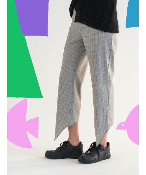 soduk(スドーク)の「handkerchief trousers(スラックス・レディース・ブラック/ブラウン/ライトグレー・S/M)」の1枚目の写真