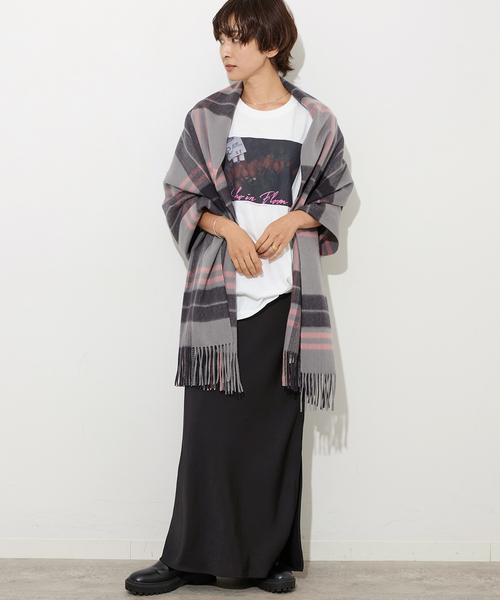 JOURNAL STANDARD relume（ジャーナルスタンダード　レリューム）の「RELUME ウールカシミヤストール（ストール/ショール・レディース・ブルー/チャコールグレー/ベージュ/ブラウン・FREE）」の6枚目の写真