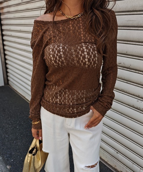 esutoreja(エストレジャ)の「フラワーレースバックオープントップス(Tシャツ/カットソー・レディース・ブラウン/アイボリー/ブラック・FREE)」の10枚目の写真