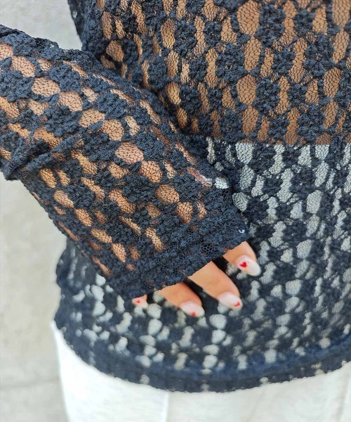 esutoreja(エストレジャ)の「フラワーレースバックオープントップス(Tシャツ/カットソー・レディース・ブラウン/アイボリー/ブラック・FREE)」の16枚目の写真