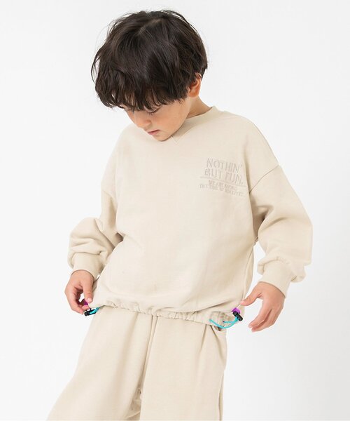 BREEZE（ブリーズ）の「【ジュニア対応】ゆったりドローコードトレーナー(セットアップ可)（スウェット・キッズ・レッド/グレー/チャコール/ベージュ・120/130/140/150/160/90/100/110）」の4枚目の写真
