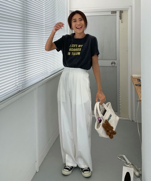 サイドアジャスターワイドタックパンツ（スラックス）｜CHERI