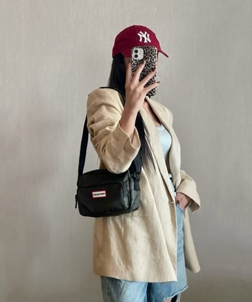 HUNTER（ハンター）の「【HUNTER】ハンター ORIGINAL ESSENTIAL CROSSBODY クロスボディショルダーバッグ（ショルダーバッグ・レディース・ブラック/ネイビー/オリーブ/レッド・FREE）」の19枚目の写真