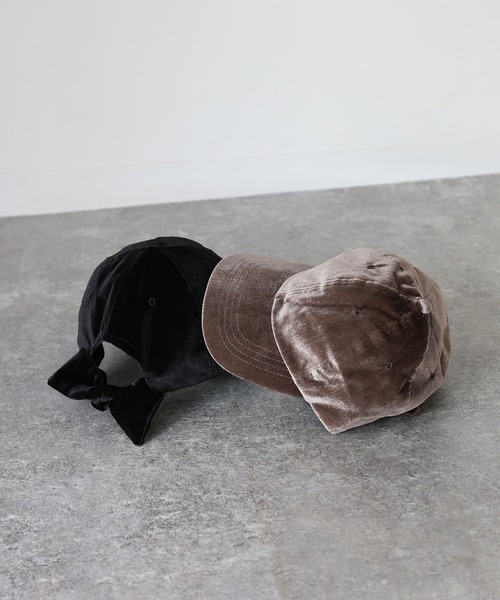 Riberry（リベリー）の「バックリボンベロアキャップ（キャップ・レディース・ベージュ/ブラック・FREE）」の6枚目の写真