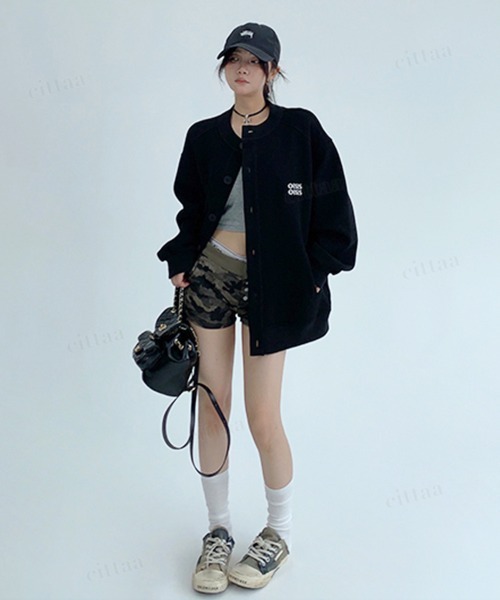 Dalfwin(ダールフィン)の「韓国ファッション OISIS刺繍ラグランスウェットカーディガン(カーディガン/ボレロ・レディース・ブラック/グレー・FREE)」の14枚目の写真