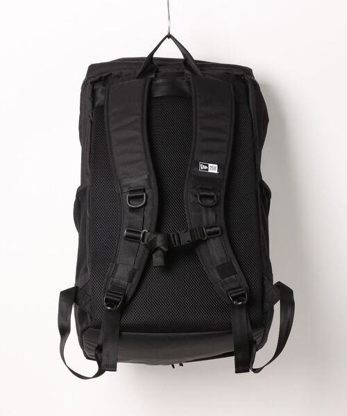 NEW ERA(ニューエラ)の「【NEW ERA/ニューエラ】BOX PACK LARGE(バックパック/リュック・メンズ・ブラック系その他/ブラック・FREE)」の3枚目の写真