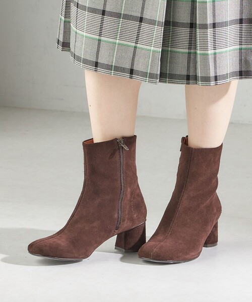 MARIAN（マリアン）の「MARIAN: オブリーク トゥ ブーツ（ブーツ・レディース・ブラウン/ブラック・36/37/38）」の15枚目の写真