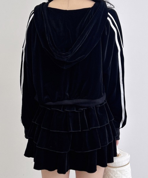 INGNI（イング）の「サイドラインジップベロアパーカー(セットアップ対応)（パーカー・レディース・ブラウン/ブラック/グレー・M）」の9枚目の写真