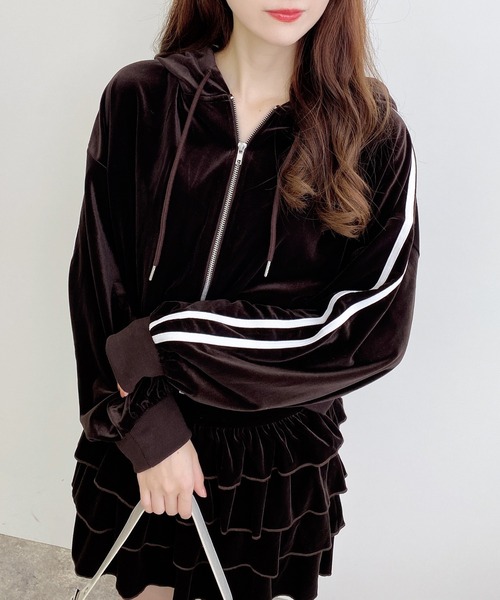 INGNI（イング）の「サイドラインジップベロアパーカー(セットアップ対応)（パーカー・レディース・ブラウン/ブラック/グレー・M）」の19枚目の写真