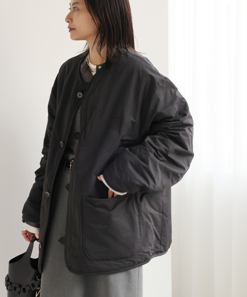 ARMY TWILL（アーミーツイル）の「別注【ARMY TWILL/アーミーツイル】Cotton Nylon Reversible（ブルゾン・レディース・ブラック/ベージュ・FREE）」の3枚目の写真