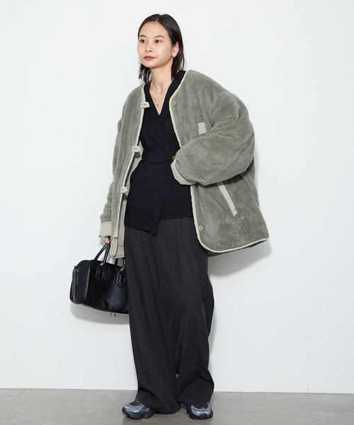 ARMY TWILL（アーミーツイル）の「別注【ARMY TWILL/アーミーツイル】Cotton Nylon Reversible（ブルゾン・レディース・ブラック/ベージュ・FREE）」の7枚目の写真