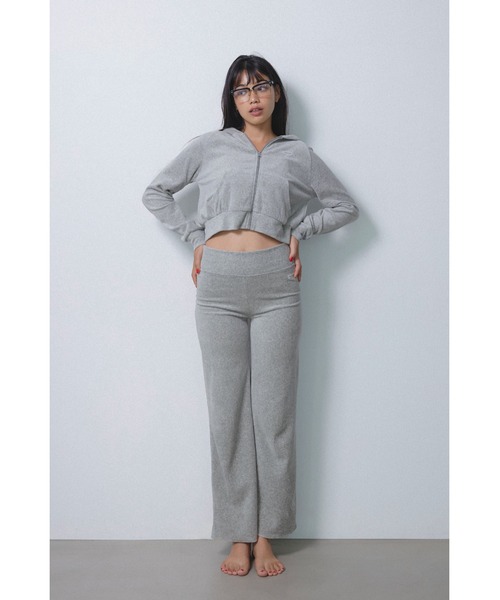 ALEXIA STAM（アリシアスタン）の「Wellness Velour Pants /ウェルネス ベロアパンツ（その他パンツ・レディース・グレー/ブラウン/レッド・S/M）」の4枚目の写真