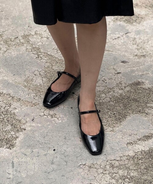 NOLLEY’S（ノーリーズ）の「メリージェーンフラットシューズ（パンプス・レディース・ブラック・22.5/23/23.5/24/24.5）」の4枚目の写真