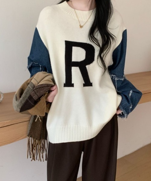 ABITOKYO(アビトーキョー)の「袖デニム切替ロゴジャガードプルオーバー(ニット/セーター・レディース・ブラック/アイボリー/ブルーグリーン・FREE)」の2枚目の写真