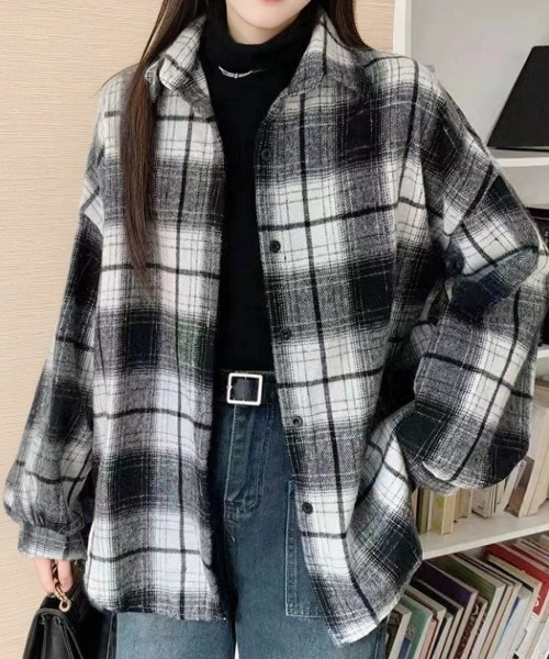 cammie(キャミー)の「チェック格子シャツ(シャツ/ブラウス・レディース・ホワイト/ブラウン/ブルー/ベージュ・F)」の1枚目の写真