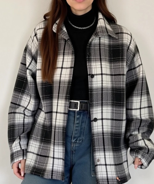cammie(キャミー)の「チェック格子シャツ(シャツ/ブラウス・レディース・ホワイト/ブラウン/ブルー/ベージュ・F)」の7枚目の写真