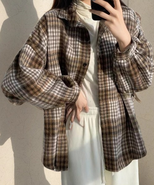cammie(キャミー)の「チェック格子シャツ(シャツ/ブラウス・レディース・ホワイト/ブラウン/ブルー/ベージュ・F)」の17枚目の写真