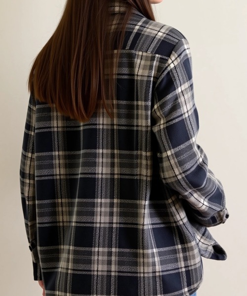 cammie(キャミー)の「チェック格子シャツ(シャツ/ブラウス・レディース・ホワイト/ブラウン/ブルー/ベージュ・F)」の22枚目の写真