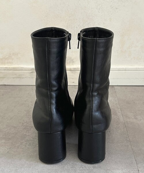 Thevon（ゼボン）の「ラウンドトゥヒールブーツ（ブーツ・レディース・ブラック・M/L）」の9枚目の写真