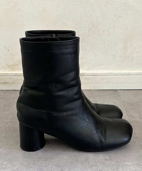 Thevon（ゼボン）の「ラウンドトゥヒールブーツ（ブーツ・レディース・ブラック・M/L）」の10枚目の写真