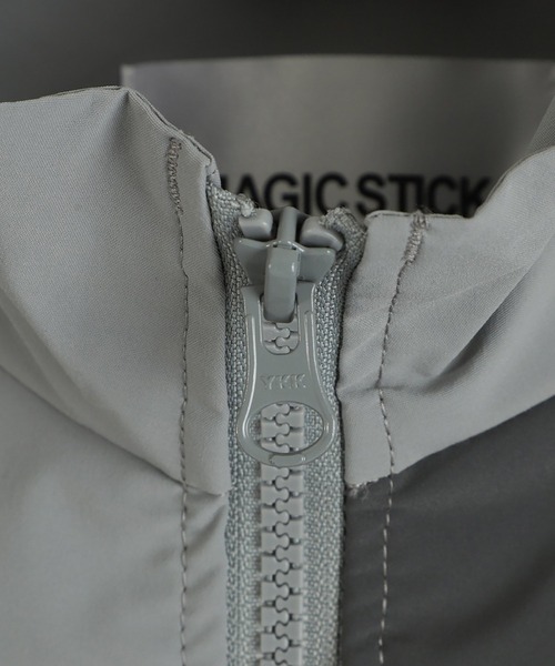 MAGIC STICK（マジックスティック）の「MAGIC STICK / マジックスティック：TONAL TECH JKT by UMBRO：25SS-MS3-019[WAX]（ブルゾン・メンズ・グレー系その他・L/XL）」の3枚目の写真