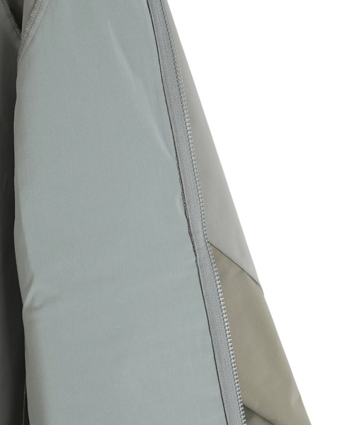 MAGIC STICK（マジックスティック）の「MAGIC STICK / マジックスティック：TONAL TECH JKT by UMBRO：25SS-MS3-019[WAX]（ブルゾン・メンズ・グレー系その他・L/XL）」の6枚目の写真